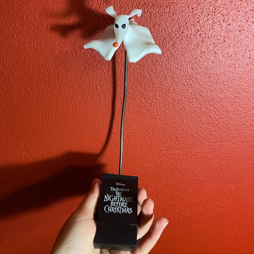 Disney NWOT The Nightmare Before Christmas Zero Ghost Light
